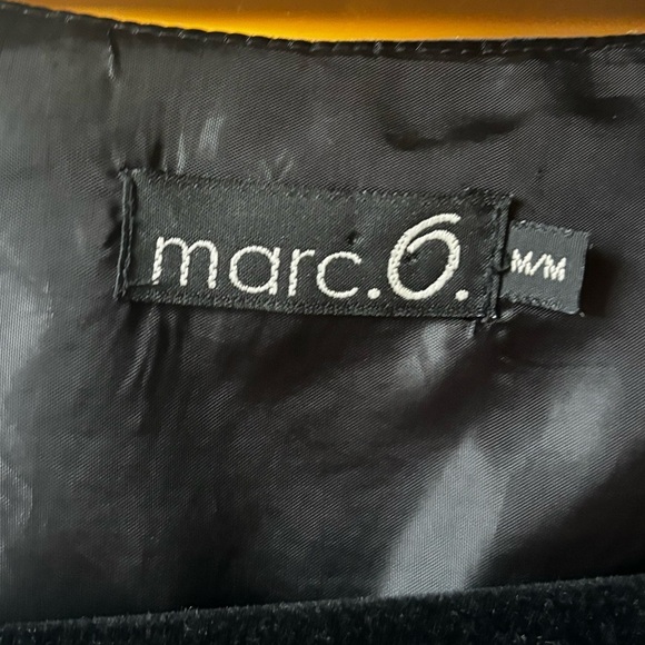 VINTAGE | faux suede black vest | size medium - Picture 3 of 6